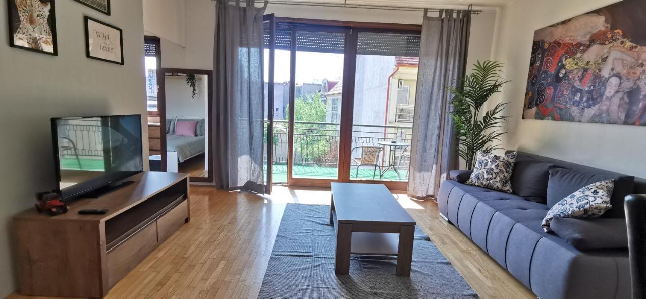Kazinczy 52 B Apartment Budapeste Exterior foto